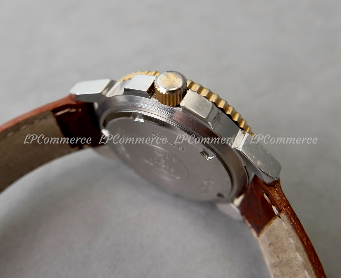 Orologio da polso Sector ADV 3000 usato gmt Watch vintage datario ghiera nera