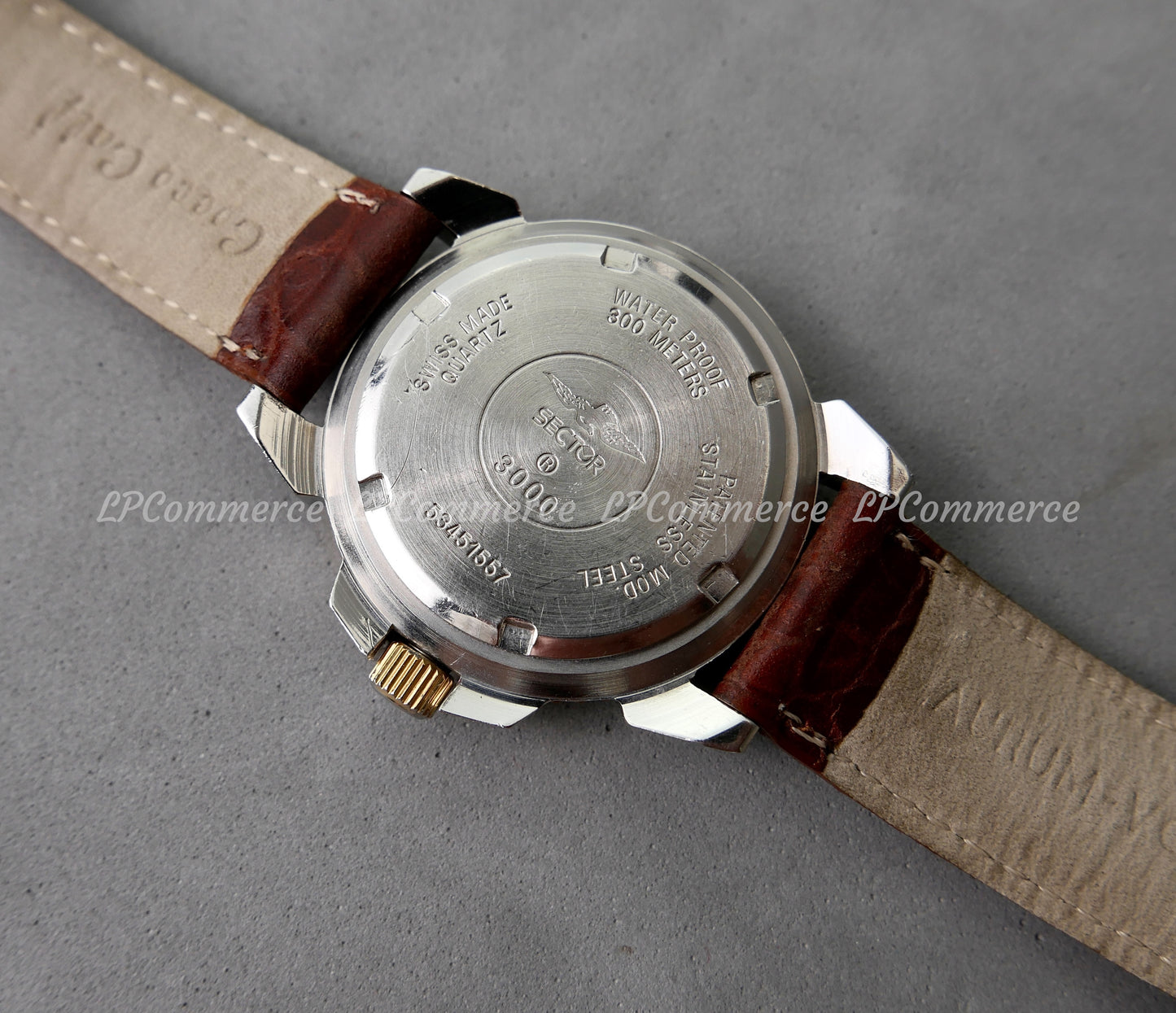 Orologio da polso Sector ADV 3000 usato gmt Watch vintage datario ghiera nera