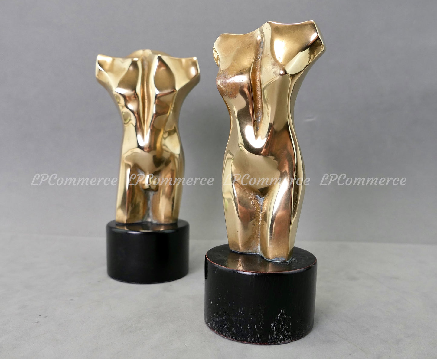 N. 2 Scultura Roberto Nanut 1000 esemplari Torso femminile e maschile bronzo