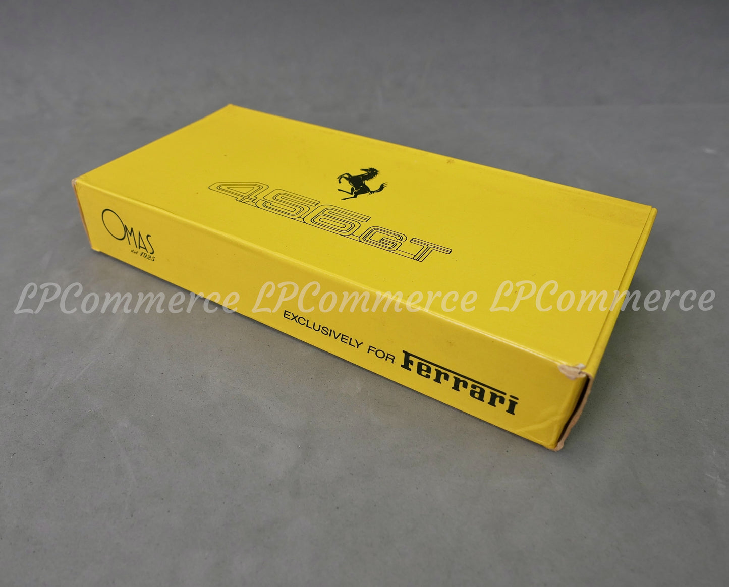 Penna a sfera Omas for Ferrari 456 GT Ballpoint NOS box collezione yellow