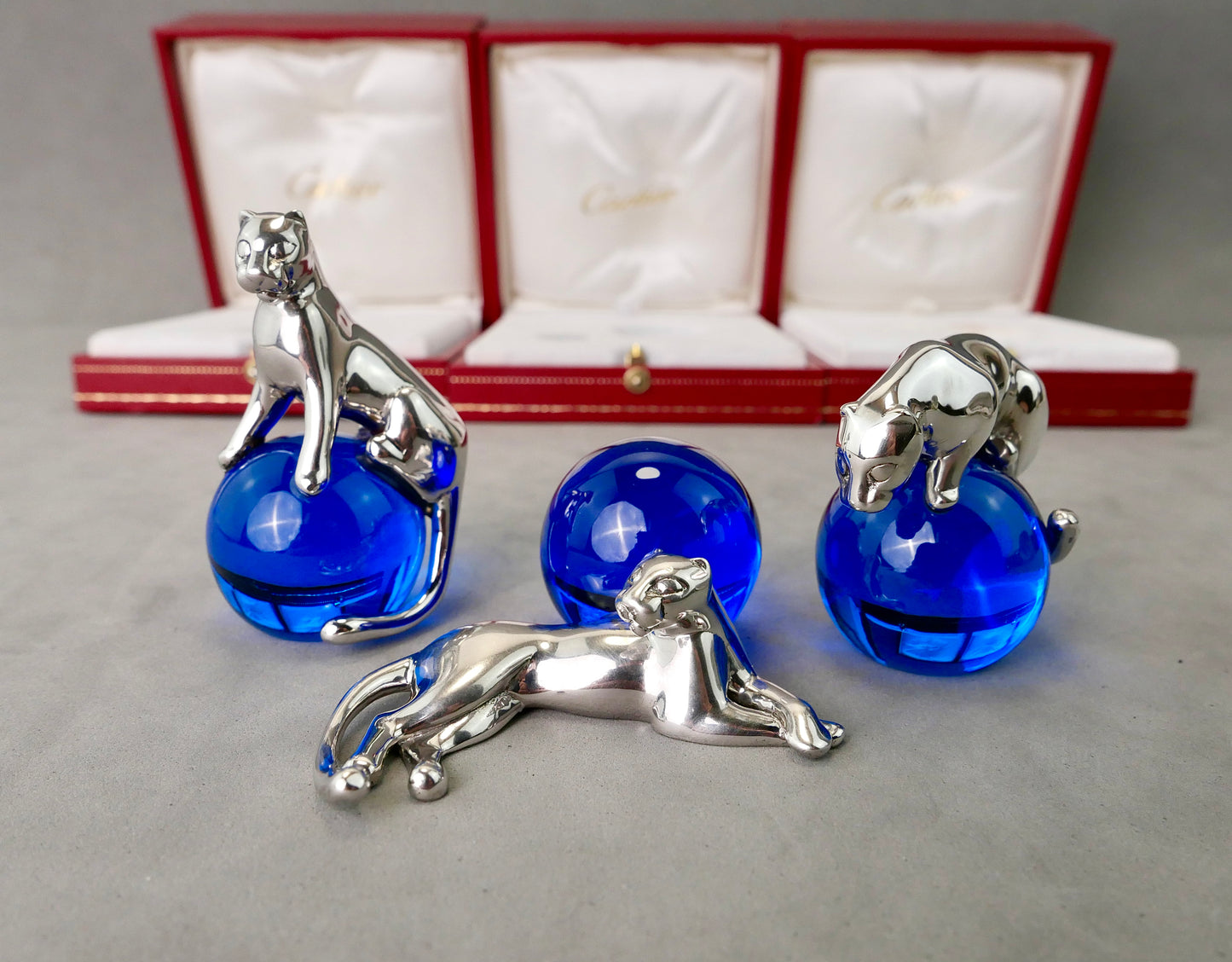 N.3 Fermacarte Cartier Panthere Argento massiccio 925% box 1990 cristallo