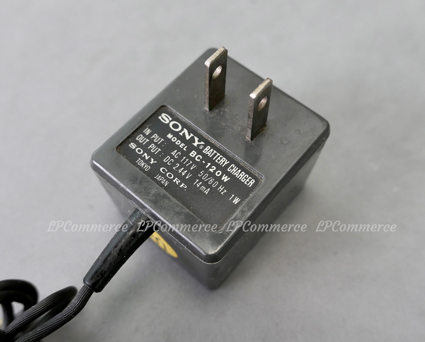 Radio Sony ICR-120 portable tuner vintage AM Micro Made in Japan transistor