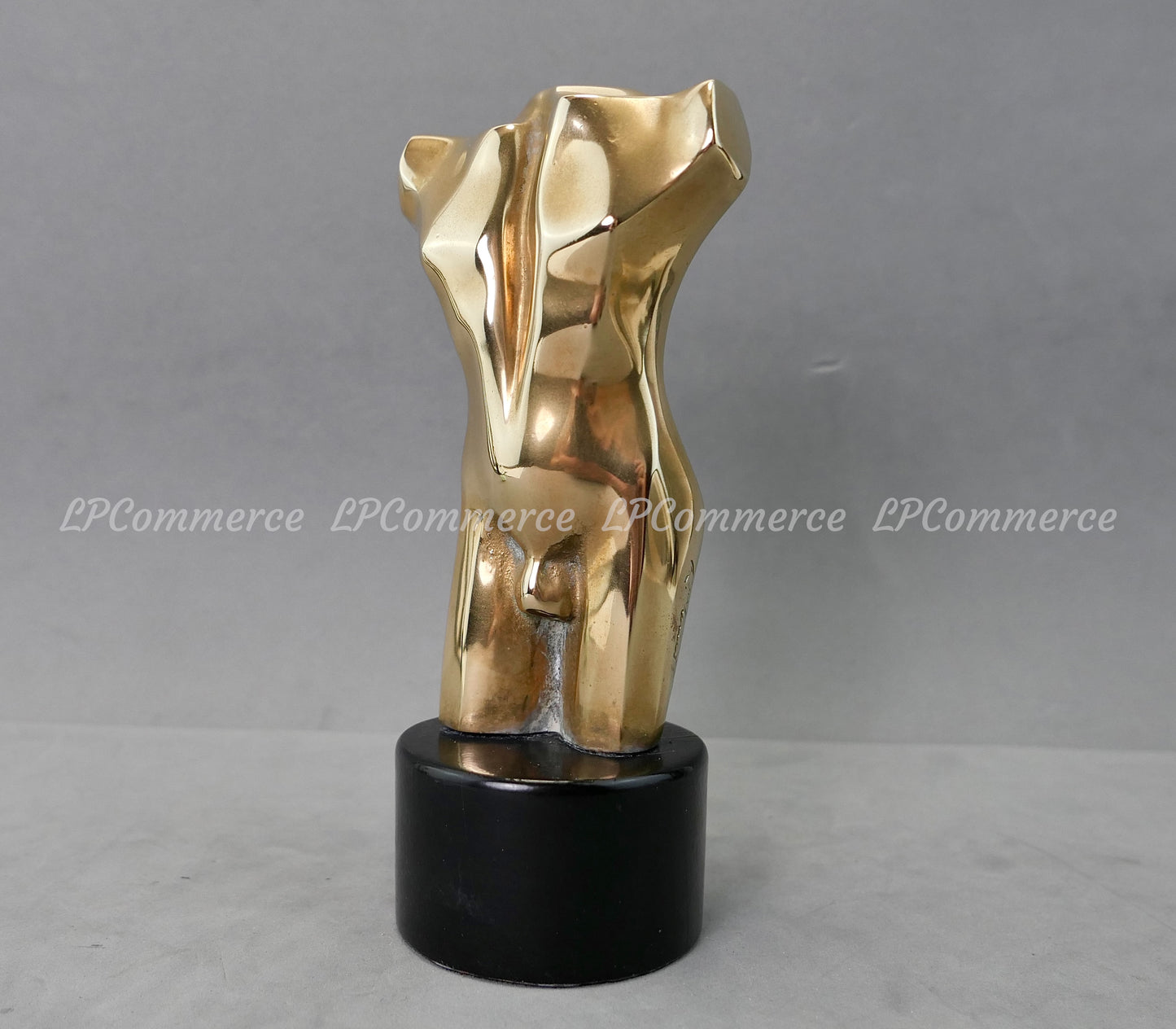 N. 2 Scultura Roberto Nanut 1000 esemplari Torso femminile e maschile bronzo