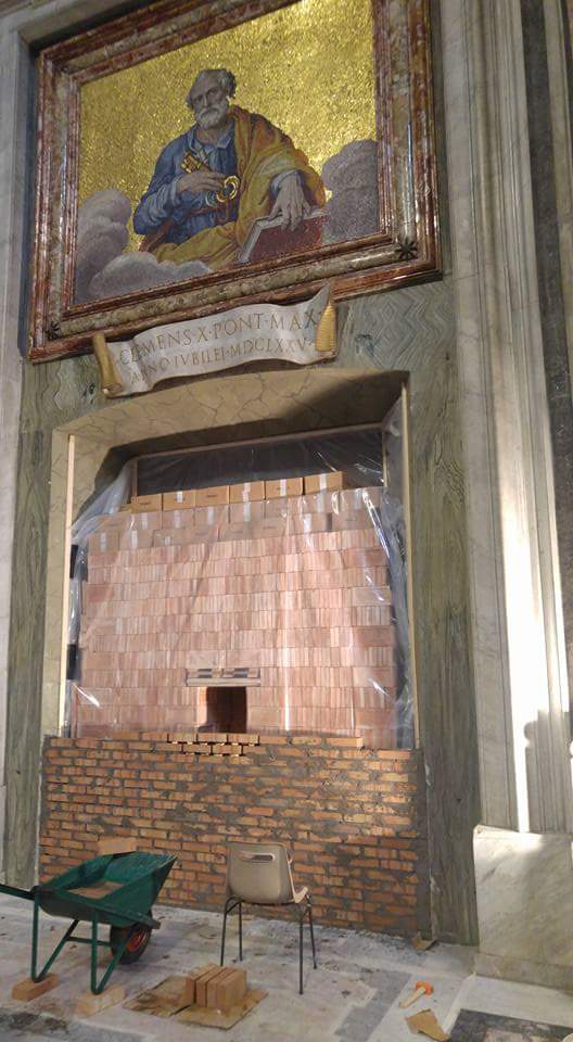 Mattone porta santa papale arcibasilica lateranense giubileo 2015 roma brick