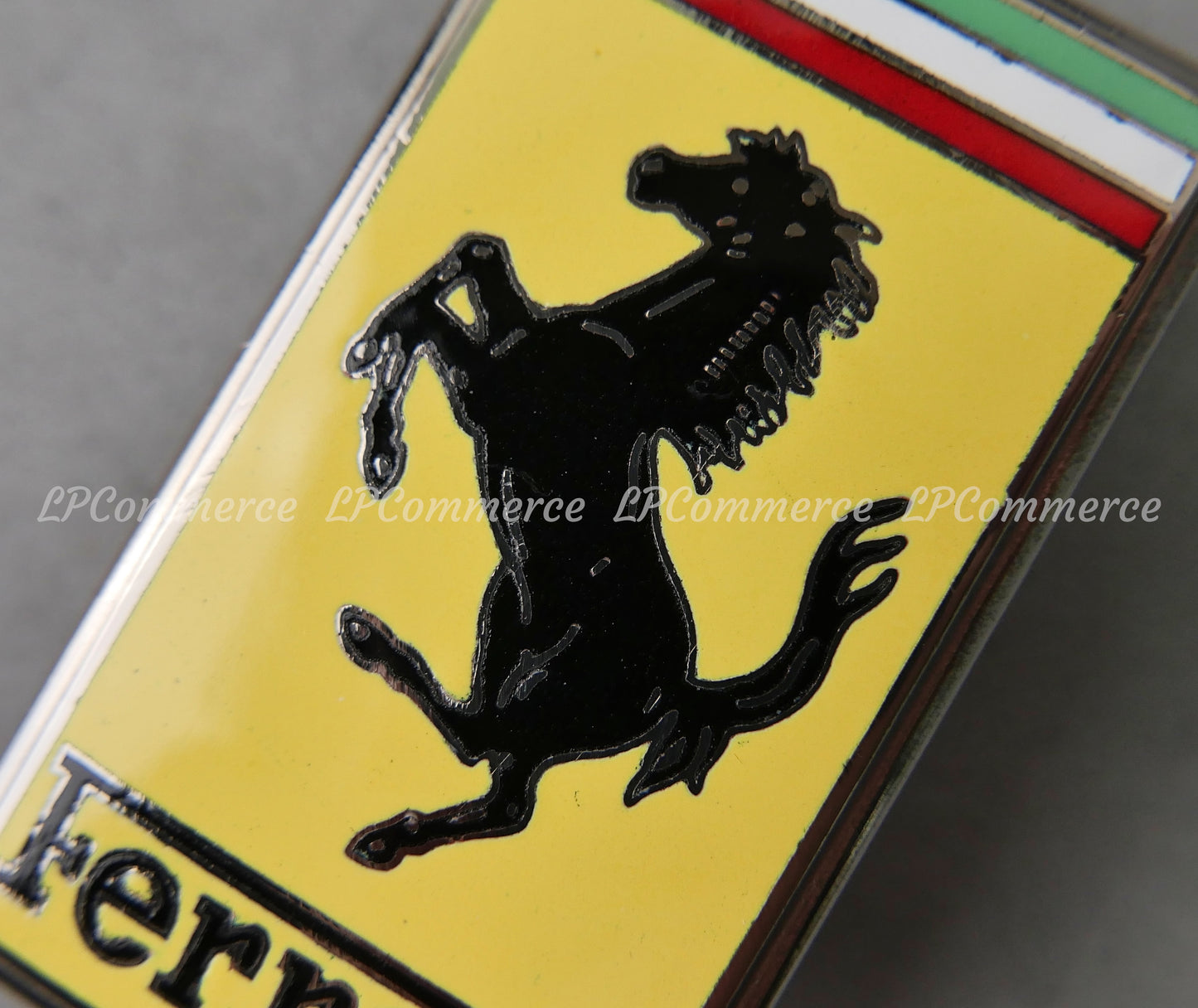 Stemma Ferrari Originale smaltato vintage emblema cofano mascotte cofano