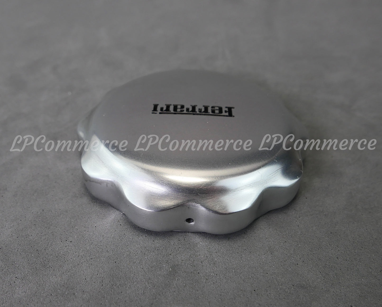 Tappo olio Ferrari alluminio fermacarte oil cap paperweight 360 F430