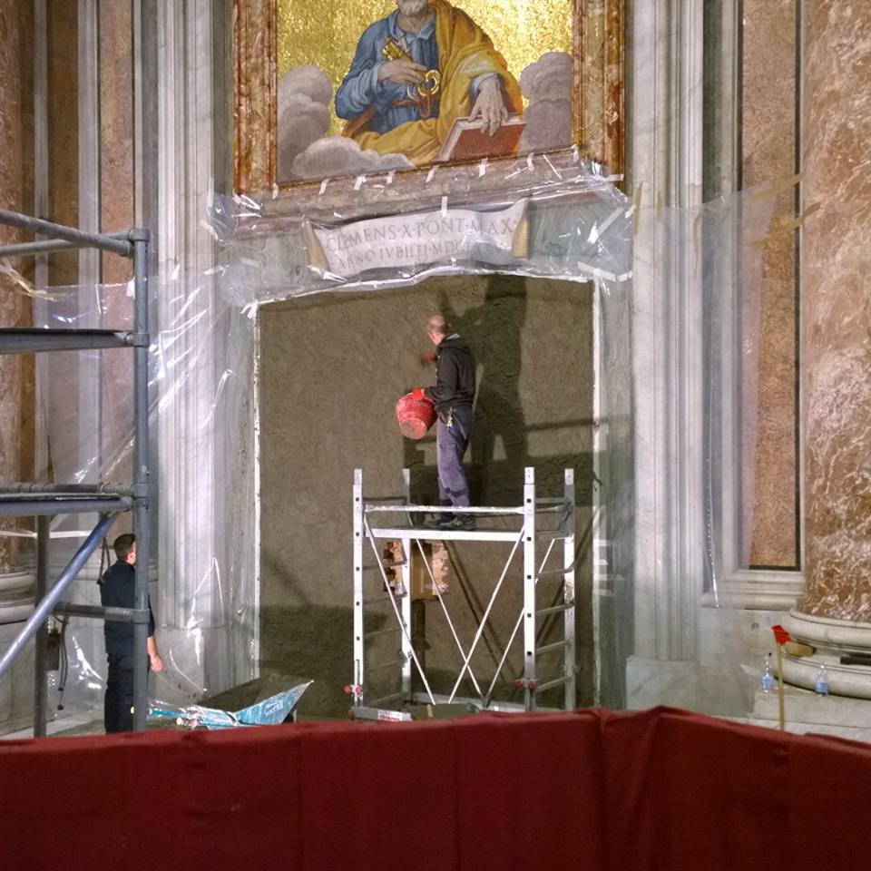 Mattone Porta Santa Giubileo 2000 Arcibasilica San Giovanni Laterano Roma brick