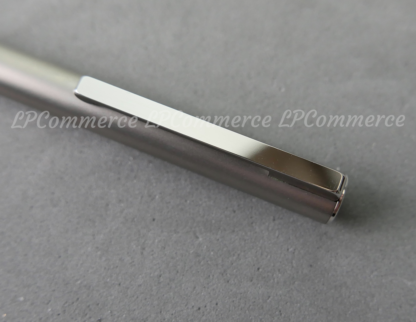 Penna sfera  Porsche Design Titanium 41022 NOS Ballpoint pen 911 box legno